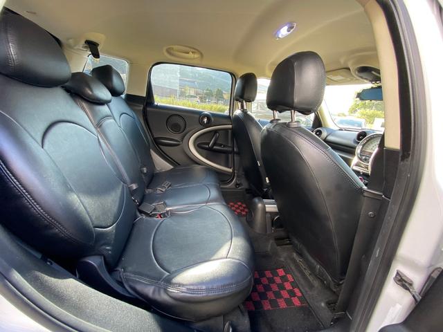 ＭＩＮＩ ワン　クロスオーバー　アルミ　サイドエアバック　オートエアコン　セキュリティアラーム　横滑り防止システム　ＥＴＣ車載器　助手席エアバック　キーレス　ＡＢＳ　ＰＷ　エアバック　パワーステアリング　ルーフレール（11枚目）