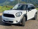 ＭＩＮＩ ワン　クロスオーバー　アルミ　サイドエアバック　オートエアコン　セキュリティアラーム　横滑り防止システム　ＥＴＣ車載器　助手席エアバック　キーレス　ＡＢＳ　ＰＷ　エアバック　パワーステアリング　ルーフレール（3枚目）