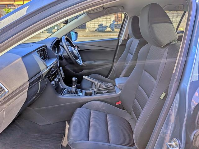 アテンザワゴン ＸＤ　６ＭＴ／スマホ連携ＡＤ／Ｂカメラ／ＥＴＣ／ＢＴ／純１９ＡＷ／ＵＳＢ／ＡＵＸ／ＨＩＤ／フォグ／オートライト／デュアルＡＡＣ／ＡＦＳ／ｉ－ＳＴＯＰ／ＶＤＣ／ウィンカーミラー／バニティミラー／クルコン（46枚目）