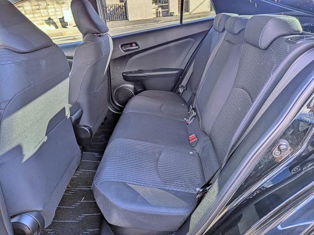 プリウス Ｓ　フルエアロ／純ナビフルセグ／Ｂカメラ／ＢＴ／ＥＴＣ／ステリモ／ＬＥＤヘッド／オートライト／オートＡＣ／ＶＳＣ／フォグ／純１５ＡＷ／ウィンカーミラー／シートリフター／バニティミラー／ＣＤ／ＤＶＤ（48枚目）