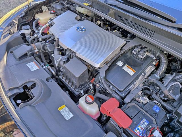 プリウス Ｓ　フルエアロ／純ナビフルセグ／Ｂカメラ／ＢＴ／ＥＴＣ／ステリモ／ＬＥＤヘッド／オートライト／オートＡＣ／ＶＳＣ／フォグ／純１５ＡＷ／ウィンカーミラー／シートリフター／バニティミラー／ＣＤ／ＤＶＤ（62枚目）