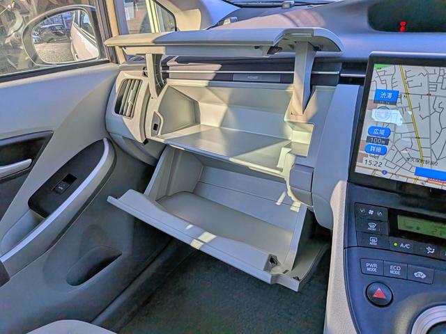 プリウス S 10型ナビフルセグ/Bカメラ/HID/ETC/禁煙/BT/HDMI/スマホ連携/フォグ/オートライト/スマートキー/純15AW/CD/DVD/ウィンカーミラー/シートリフター(37枚目)