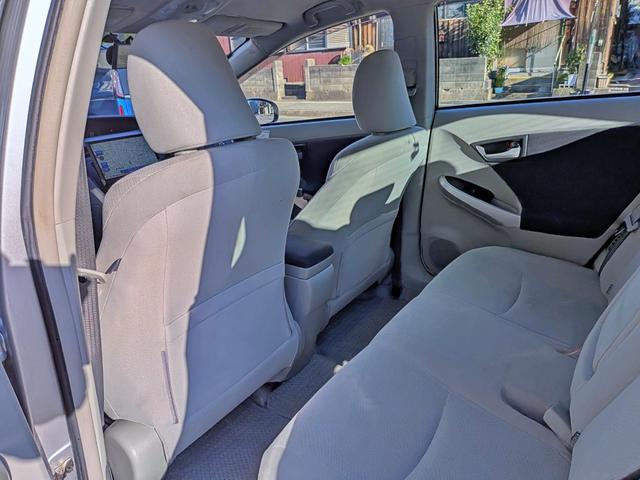 プリウス S 10型ナビフルセグ/Bカメラ/HID/ETC/禁煙/BT/HDMI/スマホ連携/フォグ/オートライト/スマートキー/純15AW/CD/DVD/ウィンカーミラー/シートリフター(50枚目)