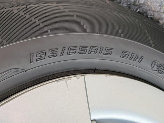 プリウス S 10型ナビフルセグ/Bカメラ/HID/ETC/禁煙/BT/HDMI/スマホ連携/フォグ/オートライト/スマートキー/純15AW/CD/DVD/ウィンカーミラー/シートリフター(63枚目)