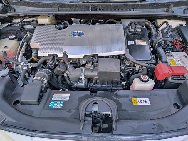 プリウス Ｓ　フルエアロ／純ナビ地デジ／ＢＴ／ＬＥＤヘッド／スマートキー／ステリモ／オートＡＣ／オートライト／ウィンカーミラー／純１５ＡＷ／ＶＳＣ／トノカバー／シートリフター／ＣＤ／ＡＵＸ（59枚目）