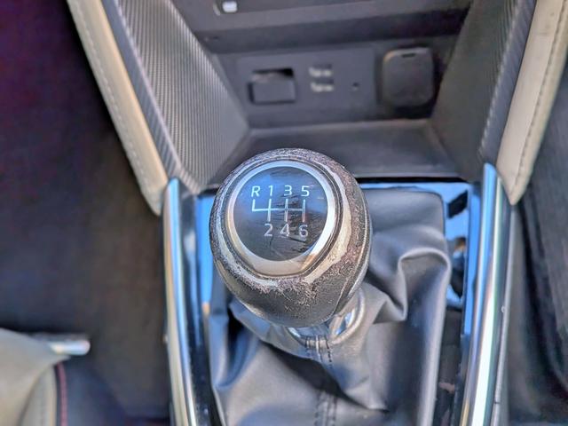 デミオ ＸＤツーリング　Ｌパッケージ　６ＭＴ／衝突軽減／純ナビ／ハーフレザー／ＨＵＤ／ＥＴＣ／クルコン／フルセグ／ＢＴ／オートＡＣ／ＬＥＤヘッド／フォグ／オートライト／ＶＤＣ／アイドリングＳＴＯＰ／純１６ＡＷ／ステリモ／リアスポイラー（8枚目）