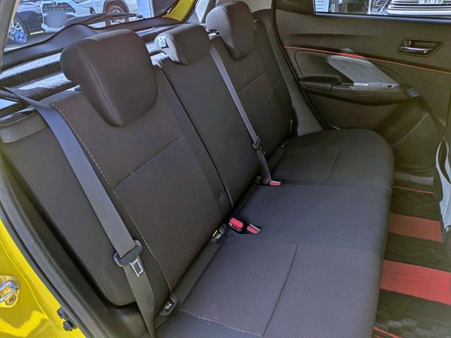 スイフトスポーツ ベースグレード　６ＭＴ／８型ナビ／ＢＴ／クルコン／シートヒーター／フルセグ／ＤＶＤ／ＵＳＢ／Ｍサーバ／オートＡＣ／純１７ＡＷ／ＥＴＣ／スマートキー／ＥＳＰ／ＬＥＤヘッド／フォグ／オートライト／ステリモ／シートリフター（45枚目）