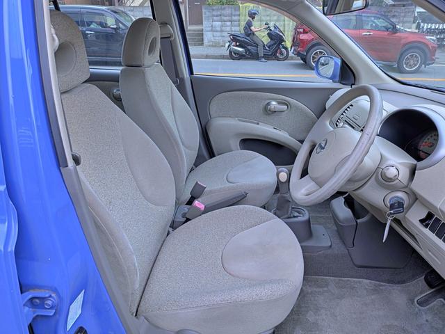 マーチ １２Ｓ　５ＭＴ／禁煙／ＣＤ／シートリフター／エアコン／バニティミラー／電動ミラー／ドリンクホルダー／トノカバー／パワーウィンドウ／純正１４インチホイ―ル（33枚目）