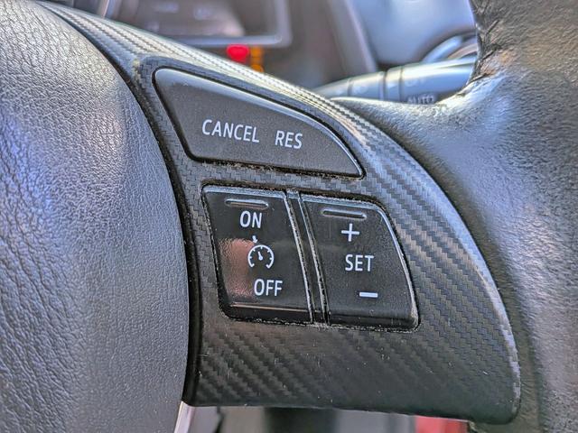 デミオ ＸＤツーリング　６ＭＴ／衝突軽減／純ナビフルセグ／クルコン／コーナーセンサー／ＢＴ／ＡＵＸ／ＵＳＢ／ＬＥＤヘッド／フォグ／オートライト／オートＡＣ／ＥＴＣ／純１６ＡＷ／ＶＤＣ／ステリモ／シートリフター／ＨＵＤ（12枚目）