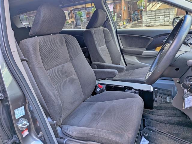 オデッセイ Ｍ　純ナビ地デジ／Ｂカメラ／ＥＴＣ／ＨＩＤ／Ｂカメラ／禁煙／ＵＳＢ／ＲＣＡ入力／オート＆リアＡＣ／オートライト／ＶＳＡ／ＥＣＯＮモード／シートリフター／バニティミラー／ウィンカーミラー／Ｍサーバー／ＤＶＤ（42枚目）