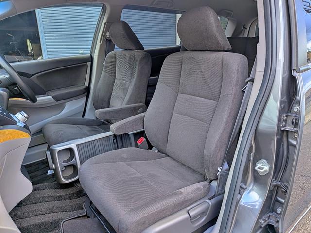 オデッセイ Ｍ　純ナビ地デジ／Ｂカメラ／ＥＴＣ／ＨＩＤ／Ｂカメラ／禁煙／ＵＳＢ／ＲＣＡ入力／オート＆リアＡＣ／オートライト／ＶＳＡ／ＥＣＯＮモード／シートリフター／バニティミラー／ウィンカーミラー／Ｍサーバー／ＤＶＤ（45枚目）