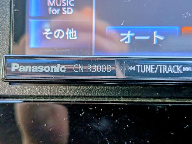 フィット １３Ｇ・Ｆパッケージ　衝突軽減／ナビフルセグ／スマート鍵／禁煙／ＢＴ／アイドリングストップ／ＥＴＣ／ＶＳＡ／ＥＣＯＮモード／チップアップシート／オートＡＣ／バニティミラー／ウィンカーミラー（25枚目）