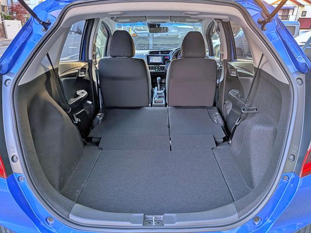 フィット １３Ｇ・Ｆパッケージ　衝突軽減／ナビフルセグ／スマート鍵／禁煙／ＢＴ／アイドリングストップ／ＥＴＣ／ＶＳＡ／ＥＣＯＮモード／チップアップシート／オートＡＣ／バニティミラー／ウィンカーミラー（59枚目）