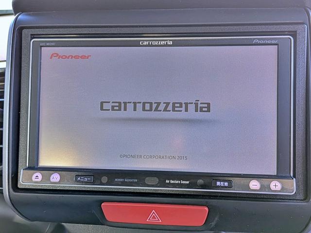 Ｎ－ＢＯＸカスタム Ｇ　ＳＳパッケージ　ナビフルセグ／両側電動／ＨＩＤ／Ｂカメラ／ＥＴＣ／ＵＳＢ／スマート鍵／オートＡＣ／フォグ／ステリモ／ＶＳＡ／ＥＣＯＮモード／アイドリングＳＴＯＰ／ウィンカーミラー／純１４ＡＷ／チップアップシート（6枚目）