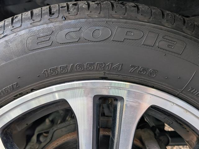 Ｎ－ＢＯＸカスタム Ｇ　ＳＳパッケージ　ナビフルセグ／両側電動／ＨＩＤ／Ｂカメラ／ＥＴＣ／ＵＳＢ／スマート鍵／オートＡＣ／フォグ／ステリモ／ＶＳＡ／ＥＣＯＮモード／アイドリングＳＴＯＰ／ウィンカーミラー／純１４ＡＷ／チップアップシート（62枚目）