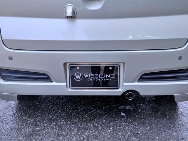 ステラ カスタムR 純HDDナビ/Bカメラ/キーレス/禁煙/HID/リアコーナーセンサー/CD/DVD/Mサーバー/フォグ/純14AW/ベンチシート/ウィンカーミラー/バニティミラー/エアコン(10枚目)