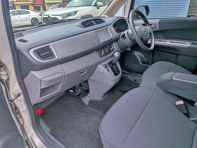 ステラ カスタムR 純HDDナビ/Bカメラ/キーレス/禁煙/HID/リアコーナーセンサー/CD/DVD/Mサーバー/フォグ/純14AW/ベンチシート/ウィンカーミラー/バニティミラー/エアコン(46枚目)