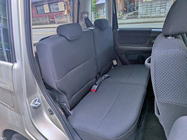 ステラ カスタムR 純HDDナビ/Bカメラ/キーレス/禁煙/HID/リアコーナーセンサー/CD/DVD/Mサーバー/フォグ/純14AW/ベンチシート/ウィンカーミラー/バニティミラー/エアコン(51枚目)