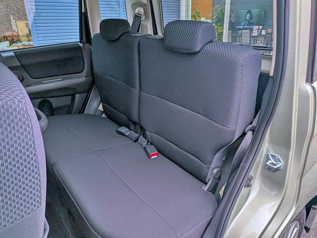 ステラ カスタムR 純HDDナビ/Bカメラ/キーレス/禁煙/HID/リアコーナーセンサー/CD/DVD/Mサーバー/フォグ/純14AW/ベンチシート/ウィンカーミラー/バニティミラー/エアコン(54枚目)