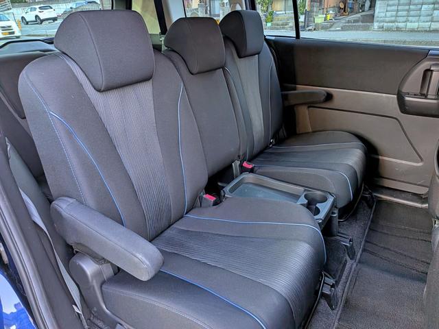 プレマシー ２０Ｓ　純ナビ地デジ／スマートキー／電動スライド／ＵＳＢ／ＨＩＤ／ＥＴＣ／ステリモ／ＶＤＣ／純１６ＡＷ／アイドリングストップ／Ｍサーバー／ＣＤ／ＤＶＤ／フォグ／オートライト／オートＡＣ／バニティミラー（11枚目）