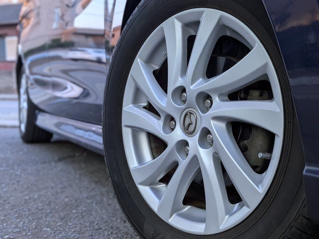 プレマシー ２０Ｓ　純ナビ地デジ／スマートキー／電動スライド／ＵＳＢ／ＨＩＤ／ＥＴＣ／ステリモ／ＶＤＣ／純１６ＡＷ／アイドリングストップ／Ｍサーバー／ＣＤ／ＤＶＤ／フォグ／オートライト／オートＡＣ／バニティミラー（14枚目）