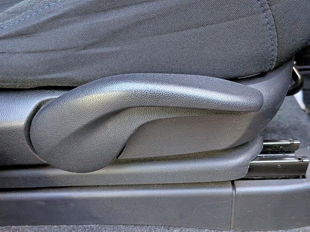 プレマシー ２０Ｓ　純ナビ地デジ／スマートキー／電動スライド／ＵＳＢ／ＨＩＤ／ＥＴＣ／ステリモ／ＶＤＣ／純１６ＡＷ／アイドリングストップ／Ｍサーバー／ＣＤ／ＤＶＤ／フォグ／オートライト／オートＡＣ／バニティミラー（38枚目）