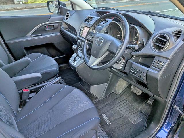 プレマシー ２０Ｓ　純ナビ地デジ／スマートキー／電動スライド／ＵＳＢ／ＨＩＤ／ＥＴＣ／ステリモ／ＶＤＣ／純１６ＡＷ／アイドリングストップ／Ｍサーバー／ＣＤ／ＤＶＤ／フォグ／オートライト／オートＡＣ／バニティミラー（41枚目）