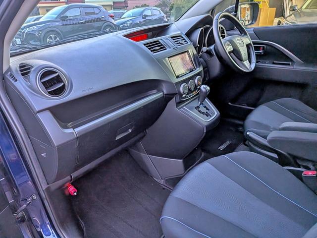 プレマシー ２０Ｓ　純ナビ地デジ／スマートキー／電動スライド／ＵＳＢ／ＨＩＤ／ＥＴＣ／ステリモ／ＶＤＣ／純１６ＡＷ／アイドリングストップ／Ｍサーバー／ＣＤ／ＤＶＤ／フォグ／オートライト／オートＡＣ／バニティミラー（44枚目）