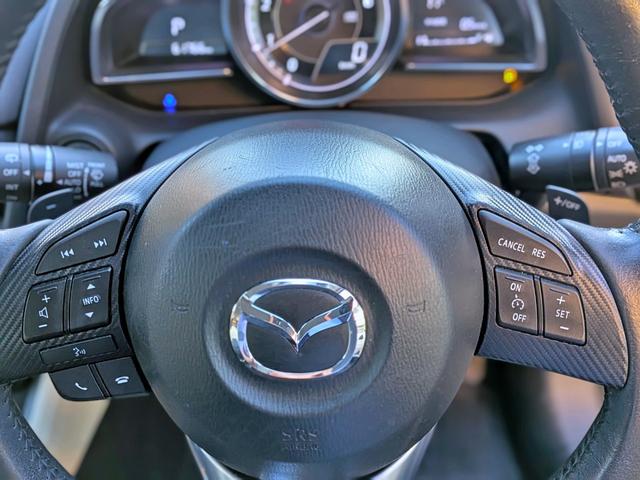 デミオ ＸＤツーリング　Ｌパッケージ　衝突軽減／１オーナー／ナビフルセグ／Ｂカメラ／ＨＵＤ／ＲＶＭ／クルコン／ＢＴ／ＵＳＢ／障害物センサー／ＶＤＣ／車線逸脱警報／パドルシフト／ＬＥＤヘッド／オートＡＣ／純１６ＡＷ／ＥＴＣ／白ハーフレザー（12枚目）