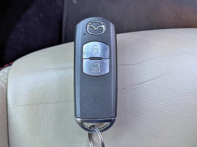 デミオ ＸＤツーリング　Ｌパッケージ　衝突軽減／１オーナー／ナビフルセグ／Ｂカメラ／ＨＵＤ／ＲＶＭ／クルコン／ＢＴ／ＵＳＢ／障害物センサー／ＶＤＣ／車線逸脱警報／パドルシフト／ＬＥＤヘッド／オートＡＣ／純１６ＡＷ／ＥＴＣ／白ハーフレザー（48枚目）