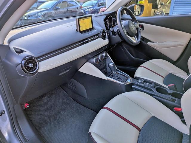 デミオ ＸＤツーリング　Ｌパッケージ　衝突軽減／１オーナー／ナビフルセグ／Ｂカメラ／ＨＵＤ／ＲＶＭ／クルコン／ＢＴ／ＵＳＢ／障害物センサー／ＶＤＣ／車線逸脱警報／パドルシフト／ＬＥＤヘッド／オートＡＣ／純１６ＡＷ／ＥＴＣ／白ハーフレザー（51枚目）