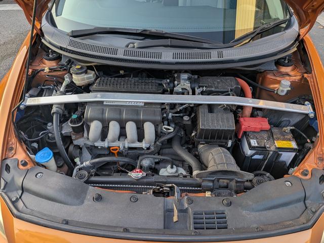 CR-Z α 6MT/ダウンサス/社外マフラー&ウィング/クルコン/スマートキー/ステリモ/HID/フォグ/オートライト/オートAC/CD/AUX/外17AW/外タワーバー/VSA/バニティミラー/ウィンカーミラー(55枚目)