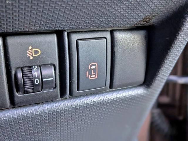 ソリオ Ｘ　ＵＳＢ／Ｂカメラ／電動スライド／スマートキー／禁煙／ＡＵＸ／純ＣＤ／オートＡＣ／助手席アンダーボックス／ステリモ／純１４ＡＷ／バニティミラー／シートリフター（8枚目）