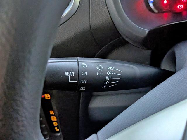 ソリオ Ｘ　ＵＳＢ／Ｂカメラ／電動スライド／スマートキー／禁煙／ＡＵＸ／純ＣＤ／オートＡＣ／助手席アンダーボックス／ステリモ／純１４ＡＷ／バニティミラー／シートリフター（28枚目）