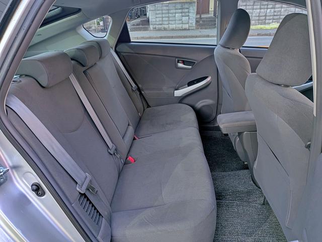 プリウス S 純HDDナビフルセグ/Bカメラ/スマートキー/BT/オートライト/フォグ/オートAC/ETC/シートリフター/バニティミラー/純15AW/AUX/CD/DVD(47枚目)