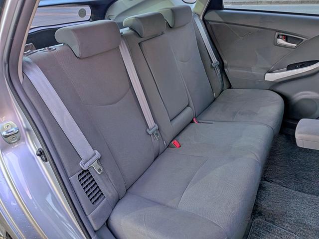 プリウス S 純HDDナビフルセグ/Bカメラ/スマートキー/BT/オートライト/フォグ/オートAC/ETC/シートリフター/バニティミラー/純15AW/AUX/CD/DVD(48枚目)