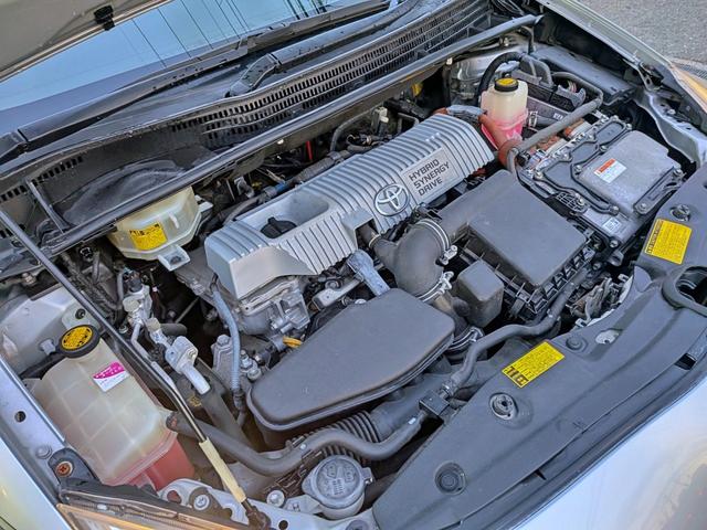 プリウス S 純HDDナビフルセグ/Bカメラ/スマートキー/BT/オートライト/フォグ/オートAC/ETC/シートリフター/バニティミラー/純15AW/AUX/CD/DVD(62枚目)