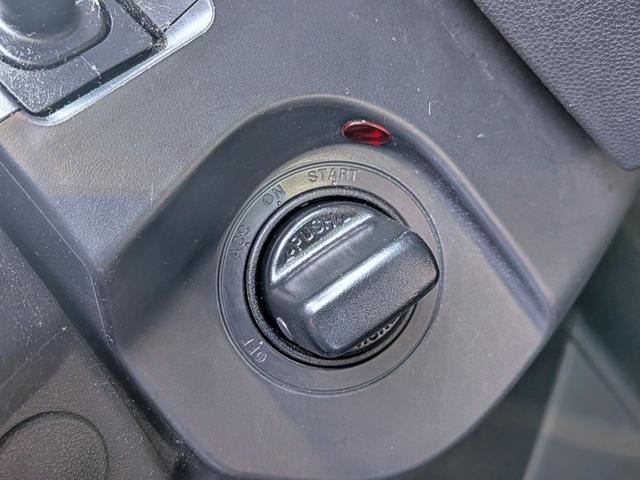 プレマシー ２０ＣＳ　純ＨＤＤナビ地デジ／Ｂカメラ／両側電動／ＥＴＣ／禁煙／Ｍサーバ／スマートキー／オートＡＣ／ステリモ／バニティミラー／ウォークスルー／ＣＤ／ＤＶＤ／ＵＳＢ（9枚目）