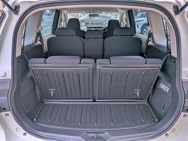 プレマシー ２０ＣＳ　純ＨＤＤナビ地デジ／Ｂカメラ／両側電動／ＥＴＣ／禁煙／Ｍサーバ／スマートキー／オートＡＣ／ステリモ／バニティミラー／ウォークスルー／ＣＤ／ＤＶＤ／ＵＳＢ（55枚目）