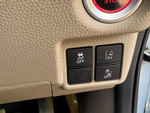 Ｎ－ＢＯＸ Ｇ・Ｌホンダセンシング　Ｇ・Ｌホンダセンシング　リヤ左側電動スライドドア　ＥＴＣ車載器　前後ドライブレコーダー　オートライト　ナビ搭載　バックカメラ　プッシュスタート　禁煙車　ＬＥＤヘッドライト　クルーズコントロール（17枚目）