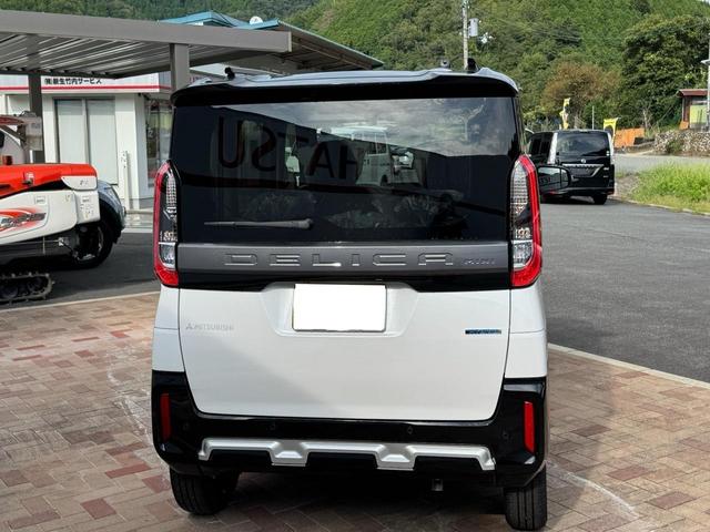 デリカミニ Ｔ　プレミアム　リミテッドエディション　Ｔ　プレミアムリミテッド　ターボ車　９インチナビ搭載　ＥＴＣ　全周囲カメラ　両側電動スライドドア　クリアランスソナー　オートクルーズコントロール　衝突被害軽減システム　オートライト　ＬＥＤヘッドランプ（4枚目）