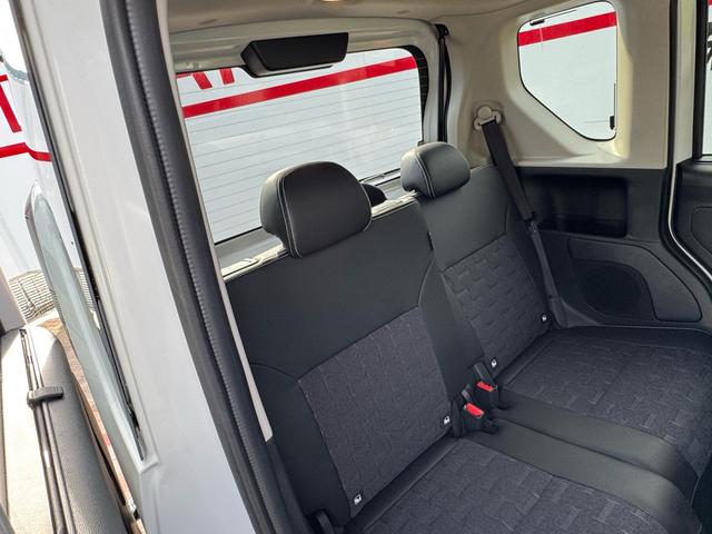 デリカミニ Ｔ　プレミアム　リミテッドエディション　Ｔ　プレミアムリミテッド　ターボ車　９インチナビ搭載　ＥＴＣ　全周囲カメラ　両側電動スライドドア　クリアランスソナー　オートクルーズコントロール　衝突被害軽減システム　オートライト　ＬＥＤヘッドランプ（55枚目）