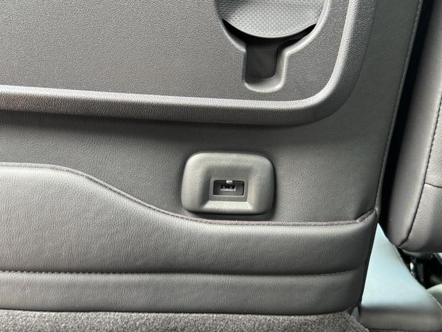 デリカミニ Ｔ　プレミアム　リミテッドエディション　Ｔ　プレミアムリミテッド　ターボ車　９インチナビ搭載　ＥＴＣ　全周囲カメラ　両側電動スライドドア　クリアランスソナー　オートクルーズコントロール　衝突被害軽減システム　オートライト　ＬＥＤヘッドランプ（65枚目）