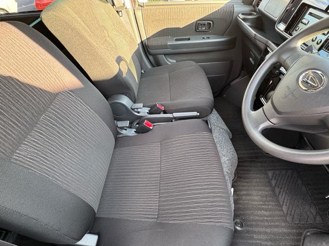 アトレーワゴン カスタムターボＲＳ　ＳＡＩＩＩ　カスタムターボＲＳ　ＳＡＩＩＩ　ＥＴＣ　両側スライドドア　リヤコーナーセンサー　オートマチックハイビーム　キーレスエントリー　純正アルミホイール　スマートアシスト　ＬＥＤヘッドライト　２４年製タイヤ（14枚目）
