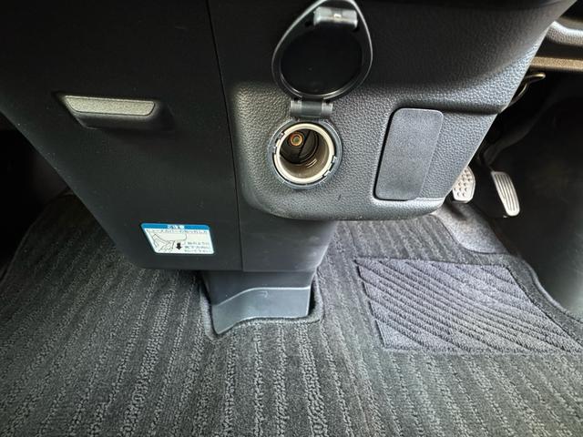 アトレーワゴン カスタムターボＲＳ　ＳＡＩＩＩ　カスタムターボＲＳ　ＳＡＩＩＩ　ＥＴＣ　両側スライドドア　リヤコーナーセンサー　オートマチックハイビーム　キーレスエントリー　純正アルミホイール　スマートアシスト　ＬＥＤヘッドライト　２４年製タイヤ（31枚目）