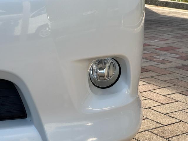 アイシス プラタナリミテッド　プラタナリミテッド　両側電動スライドドア　純正ナビ　バックカメラ　純正１６インチアルミホイール　三列シート　オートヘッドライト　スマートドアロック　オートエアコン　タイミングチェーン（38枚目）