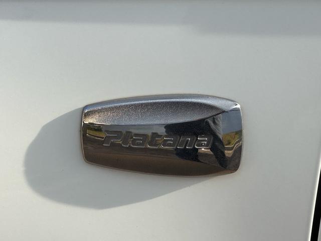 アイシス プラタナリミテッド　プラタナリミテッド　両側電動スライドドア　純正ナビ　バックカメラ　純正１６インチアルミホイール　三列シート　オートヘッドライト　スマートドアロック　オートエアコン　タイミングチェーン（43枚目）