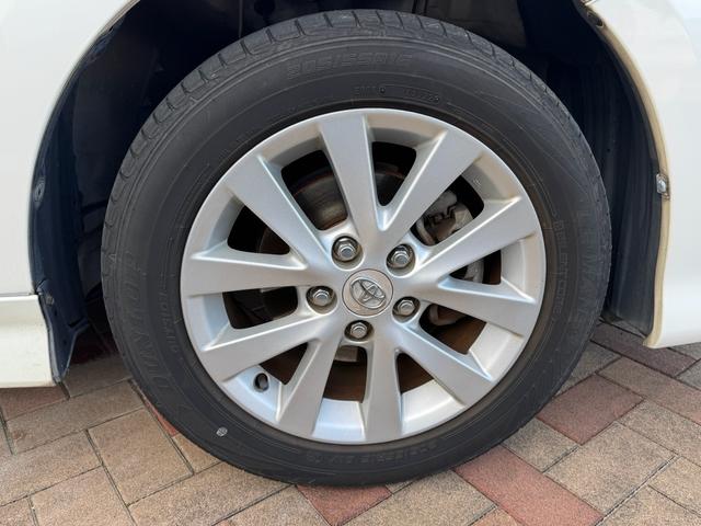 アイシス プラタナリミテッド　プラタナリミテッド　両側電動スライドドア　純正ナビ　バックカメラ　純正１６インチアルミホイール　三列シート　オートヘッドライト　スマートドアロック　オートエアコン　タイミングチェーン（73枚目）