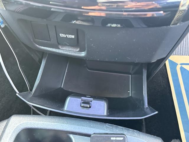 ヴェルファイア ２．４Ｚ　ゴールデンアイズＩＩ　２．４Ｚ　ゴールデンアイズＩＩ　フロントスポイラー　後席モニター　バックカメラ　両側電動スライドドア　ドライブレコーダー　クルーズコントロール　ハーフレザーシート　ＥＴＣ　クリアランスソナー（32枚目）