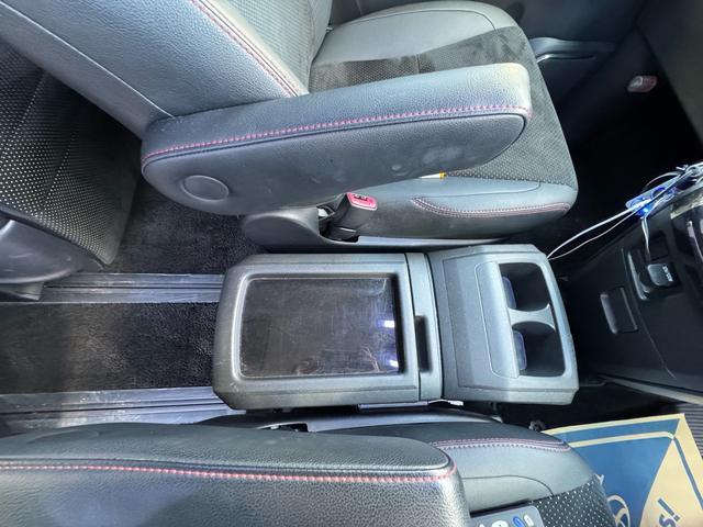 ヴェルファイア ２．４Ｚ　ゴールデンアイズＩＩ　２．４Ｚ　ゴールデンアイズＩＩ　フロントスポイラー　後席モニター　バックカメラ　両側電動スライドドア　ドライブレコーダー　クルーズコントロール　ハーフレザーシート　ＥＴＣ　クリアランスソナー（35枚目）